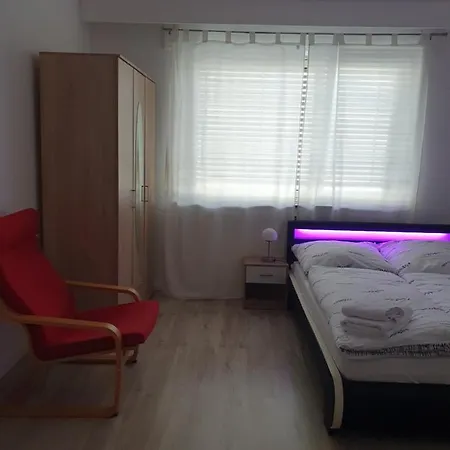 Apartment Ferienwohnung An Der Uniklinik